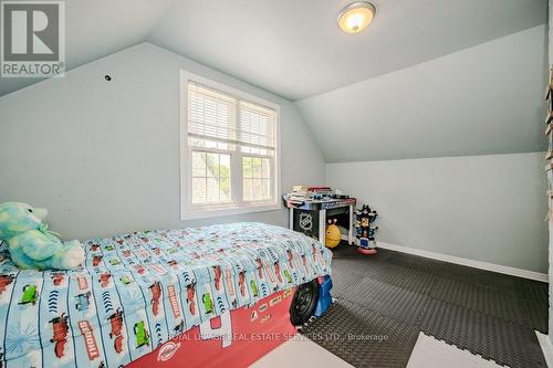 122 Stewart Street, Oakville (Old Oakville), ON - Indoor Photo Showing Bedroom