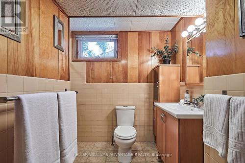 39 Heathfield Drive, Toronto, ON - Indoor Photo Showing Bathroom