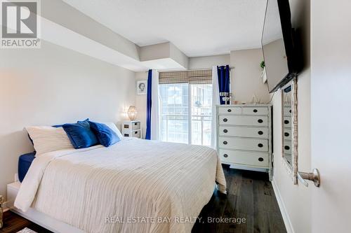 2114 - 155 Legion Road N, Toronto, ON - Indoor Photo Showing Bedroom