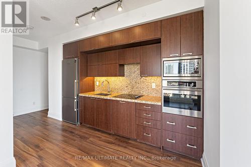 1133 - 120 Harrison Garden Boulevard, Toronto, ON - Indoor Photo Showing Kitchen With Upgraded Kitchen