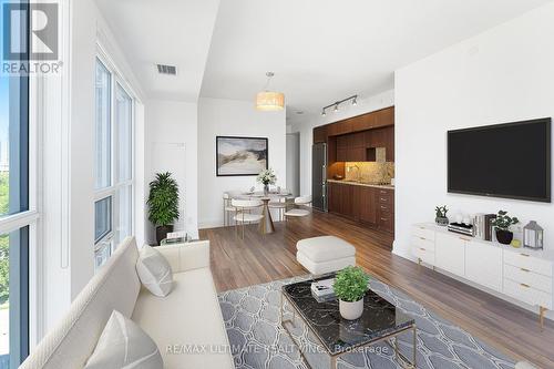 1133 - 120 Harrison Garden Boulevard, Toronto, ON - Indoor Photo Showing Living Room