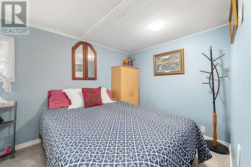 17 Nightingale Lane, Belleville, ON - Indoor Photo Showing Bedroom