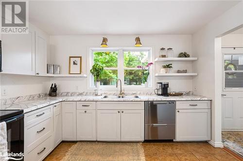 47 Farmcrest Avenue, Haliburton, ON - Indoor Photo Showing Kitchen With Double Sink