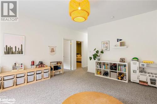 47 Farmcrest Avenue, Haliburton, ON - Indoor Photo Showing Other Room