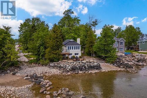 16 William Avenue, Wasaga Beach, ON - Outdoor With Body Of Water