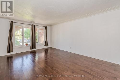 77 Woodview Crescent, Kitchener, ON - Indoor Photo Showing Other Room