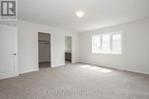 20 Armes Street, Hamilton (Binbrook), ON - Indoor Photo Showing Other Room