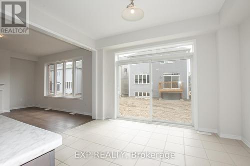 20 Armes Street, Hamilton (Binbrook), ON - Indoor Photo Showing Other Room