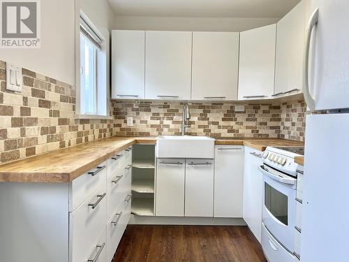 24 Finch Street, Kitimat, BC - Indoor Photo Showing Kitchen