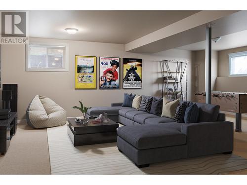 10603 109 Street, Fort St. John, BC - Indoor Photo Showing Living Room