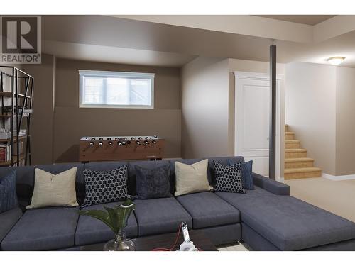 10603 109 Street, Fort St. John, BC - Indoor Photo Showing Living Room