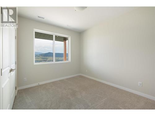 595 Vineyard Way N Unit# 11, Vernon, BC - Indoor Photo Showing Other Room