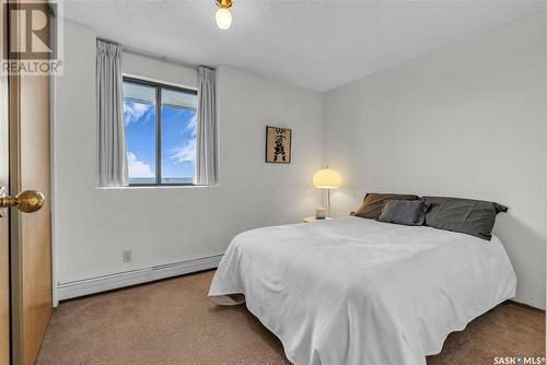 2606 311 6Th Avenue N, Saskatoon, SK - Indoor Photo Showing Bedroom