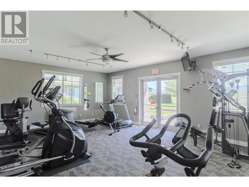 3733 Casorso Road Unit# 418, Kelowna, BC - Indoor Photo Showing Gym Room