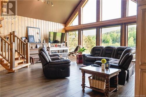 32 Bellefleur Street, Saint-Jacques, NB - Indoor Photo Showing Living Room