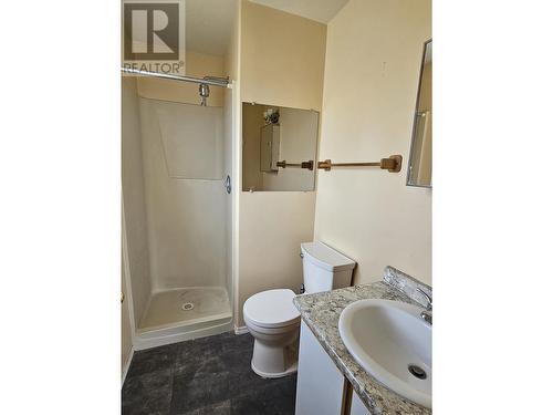 67 8Th Avenue, Burns Lake, BC - Indoor Photo Showing Bathroom