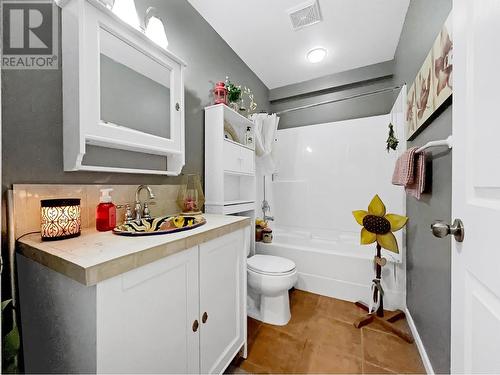 128 375 Mandarino Place, Williams Lake, BC - Indoor Photo Showing Bathroom