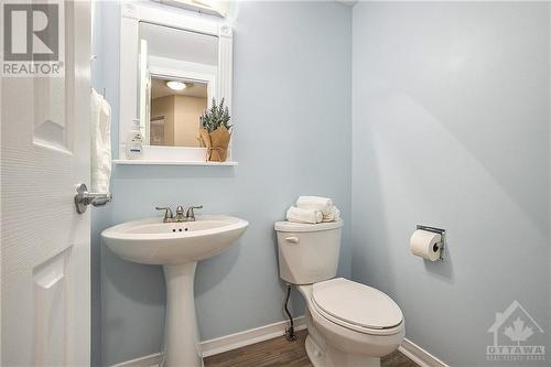 48 Southport Drive, Ottawa, ON - Indoor Photo Showing Bathroom