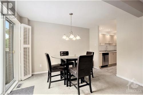 48 Southport Drive, Ottawa, ON - Indoor Photo Showing Dining Room