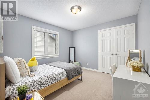 94 Hartsmere Drive, Stittsville, ON - Indoor Photo Showing Bedroom