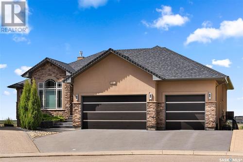 6106 Wascana Court, Regina, SK - Outdoor With Facade