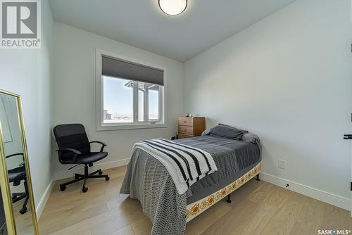 12 Plains Road, Pilot Butte, SK - Indoor Photo Showing Bedroom