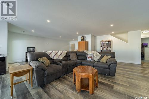 12 Plains Road, Pilot Butte, SK - Indoor Photo Showing Living Room