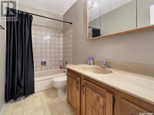 11126 Dunning Crescent, North Battleford, SK - Indoor Photo Showing Bathroom