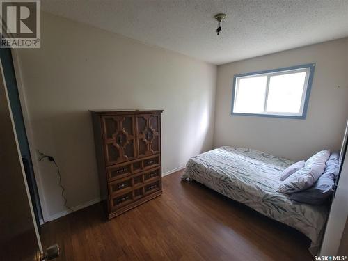 1742 Trudeau Street, North Battleford, SK - Indoor Photo Showing Bedroom