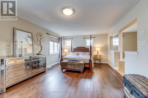 372 Creek Path Avenue, Oakville, ON - Indoor Photo Showing Bedroom