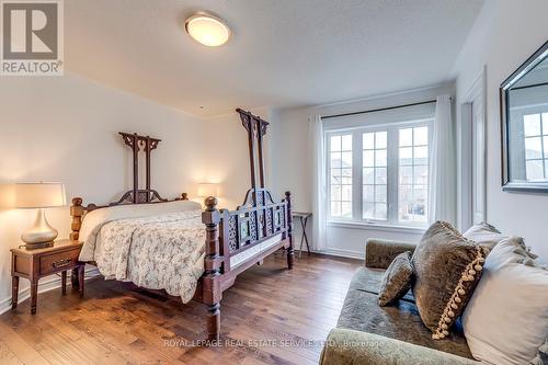 372 Creek Path Avenue, Oakville, ON - Indoor Photo Showing Bedroom