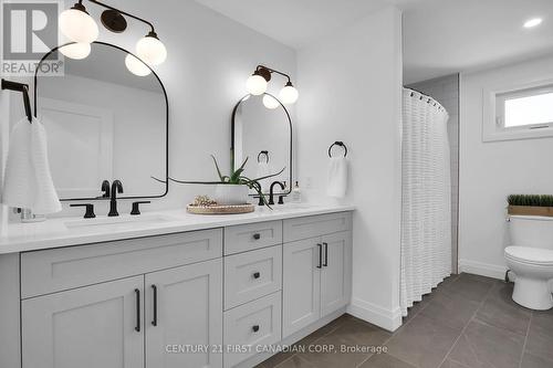 28 Greenbrier Ridge, Thames Centre (Dorchester), ON - Indoor Photo Showing Bathroom