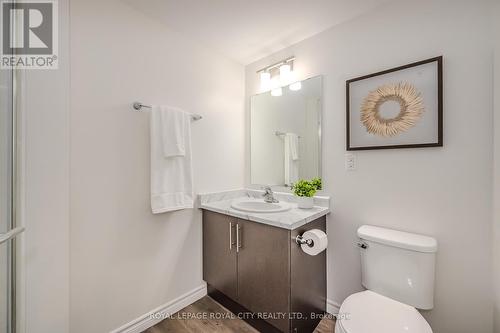 206 - 7 Kay Crescent, Guelph, ON - Indoor Photo Showing Bathroom