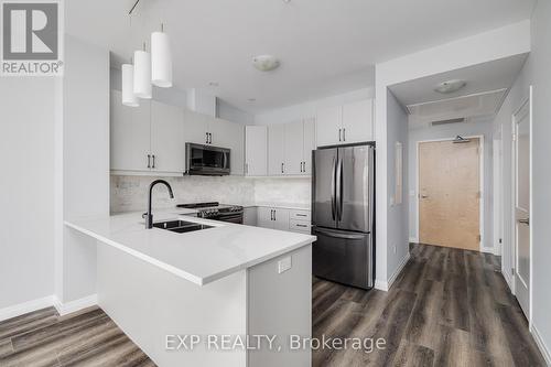 507 - 60 Charles Street W, Waterloo, ON - Indoor Photo Showing Kitchen With Stainless Steel Kitchen With Double Sink