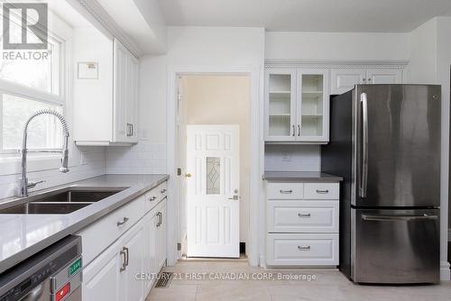 1372 Glenora Drive, London, ON - Indoor Photo Showing Kitchen With Double Sink