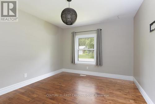 1372 Glenora Drive, London, ON - Indoor Photo Showing Other Room