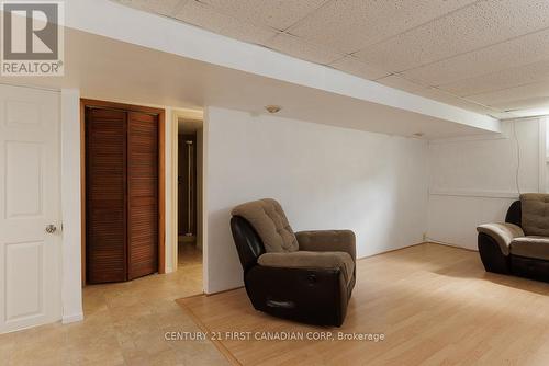 1372 Glenora Drive, London, ON - Indoor