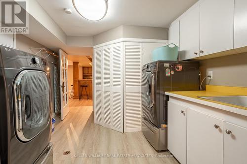 2380 Stillmeadow Road, Mississauga, ON - Indoor Photo Showing Laundry Room