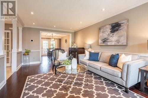 2380 Stillmeadow Road, Mississauga, ON - Indoor Photo Showing Living Room
