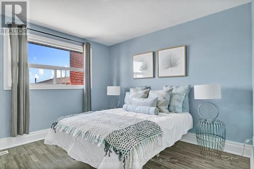 102 Paradelle Crescent, Toronto, ON - Indoor Photo Showing Bedroom