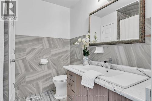 102 Paradelle Crescent, Toronto, ON - Indoor Photo Showing Bathroom