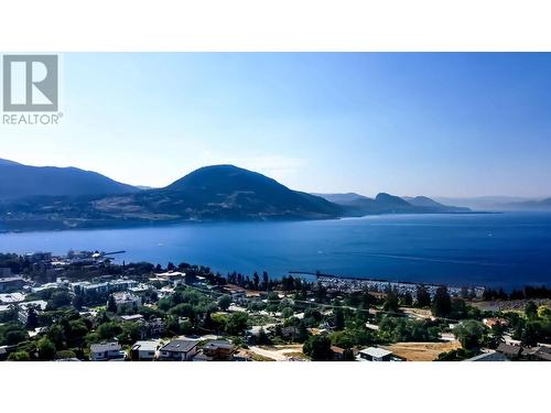 745 Westminster Avenue E Unit# Lot C, Penticton, BC 