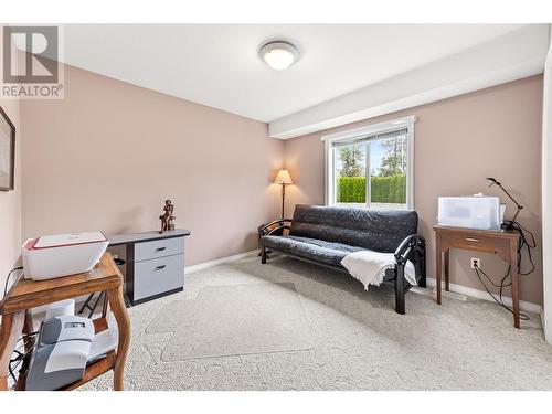 4631 Crawford Court, Kelowna, BC - Indoor Photo Showing Bedroom