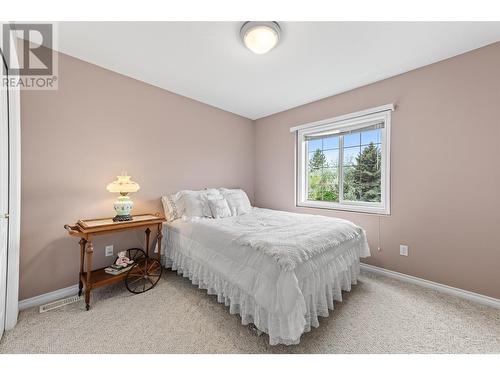 4631 Crawford Court, Kelowna, BC - Indoor Photo Showing Bedroom