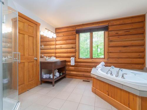 Bathroom - 204 Ch. De La Terrasse-Du-Golf, Mont-Blanc, QC - Indoor