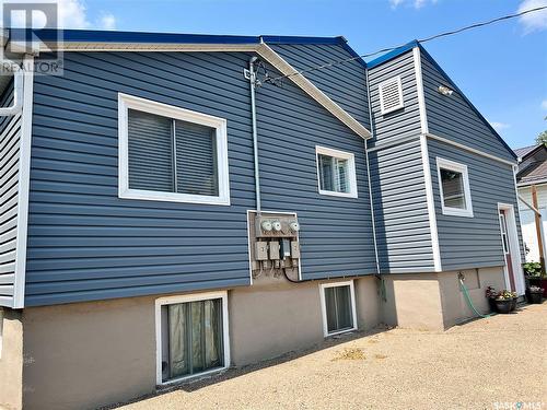 267 7Th Avenue Nw, Swift Current, SK - Outdoor With Exterior