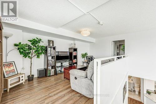 318 - 300 Manitoba Street, Toronto, ON - Indoor