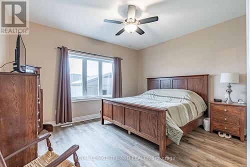 3 - 121 Robin Ridge Drive, Central Elgin, ON - Indoor Photo Showing Bedroom