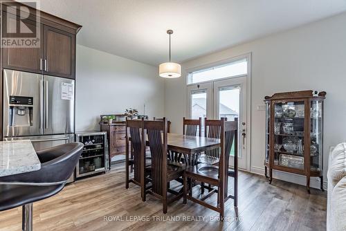 3 - 121 Robin Ridge Drive, Central Elgin (Belmont), ON - Indoor Photo Showing Dining Room