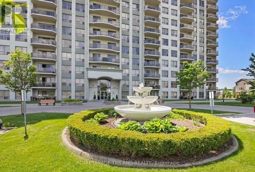 1403 - 1030 Coronation Drive, London, ON - Outdoor With Facade